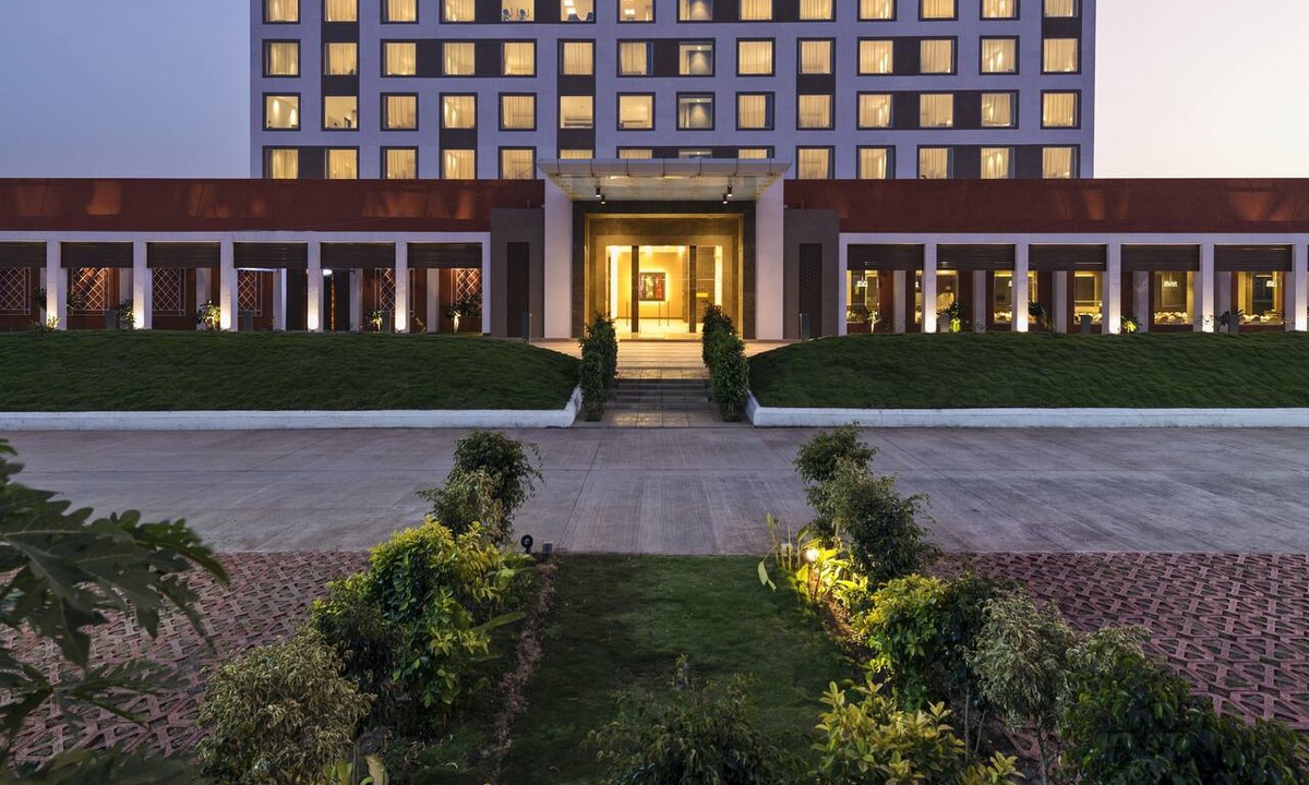 Phaltan Hotel | Pride Elite Phaltan