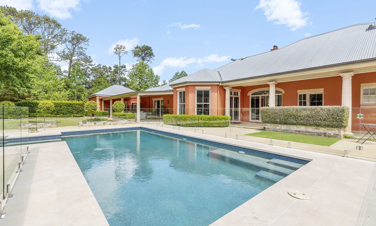 Arcadia Bed & Breakfast | Private, Cosy 3 Room Queen Suite with Pool, Arcadia