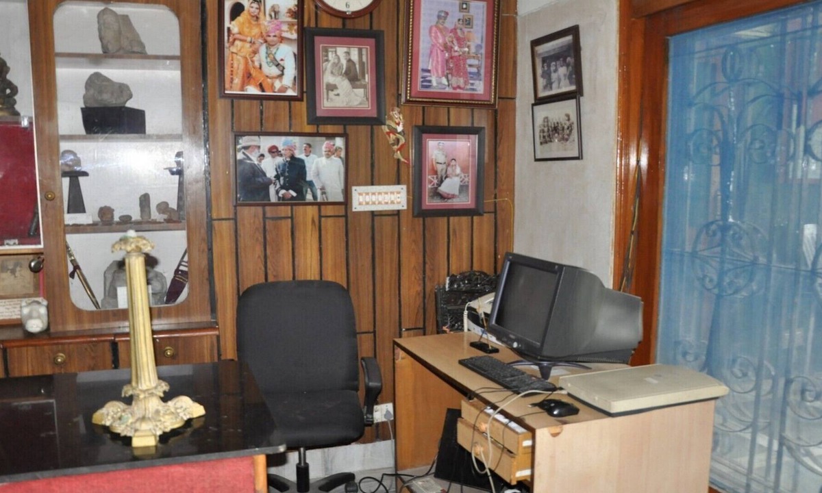 Bullawala House | Private room near Silver city