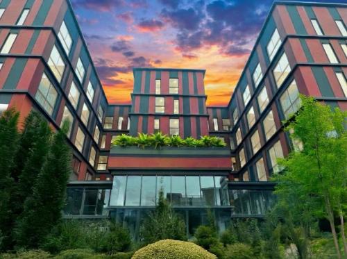 Hyderabad Hotel | Priya Hyderabad - Near Financial District