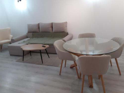 Craiova Apartment | Promenada Mall Apartment4you