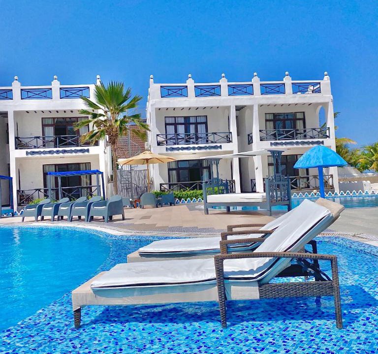 Bwejuu Resort | Protels La Plage Resort