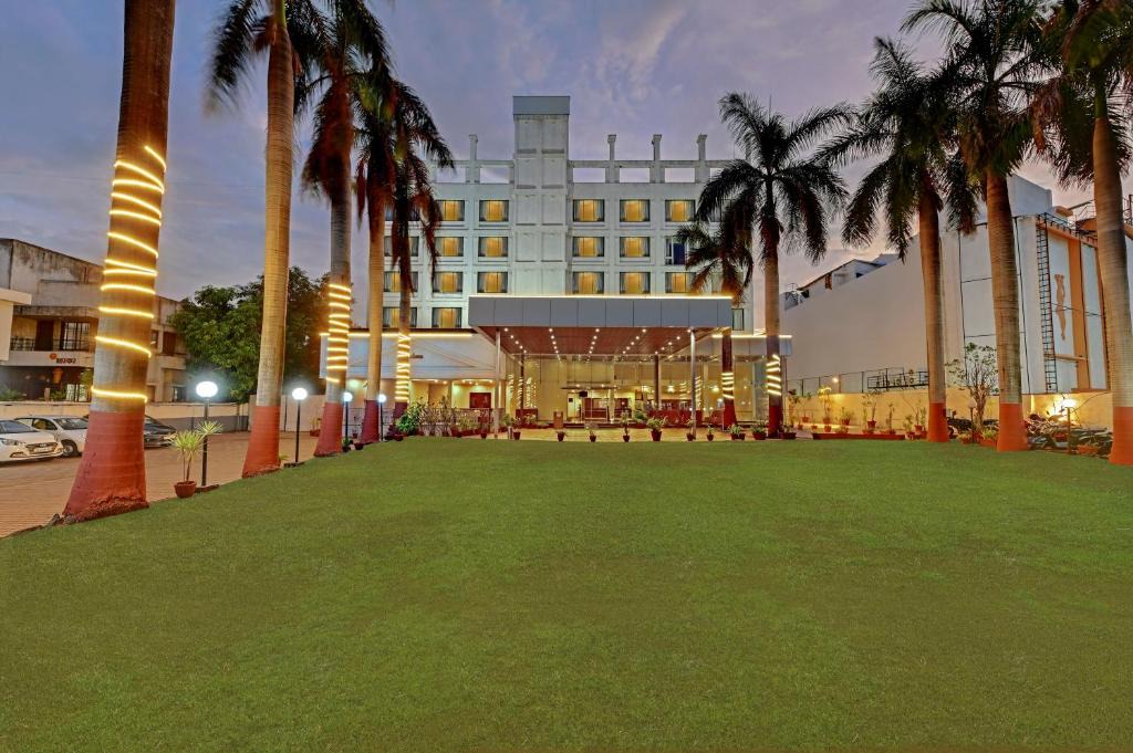 Nashik Resort | Quality Inn Regency, Nashik