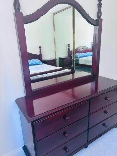 Concord West House | Queen Size Room guest house