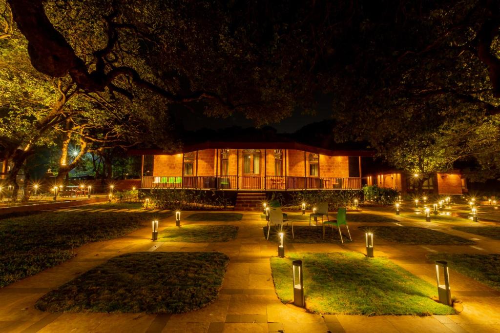 Mahabaleshwar Resort | R R Heritage Resort Pure Vegetarian