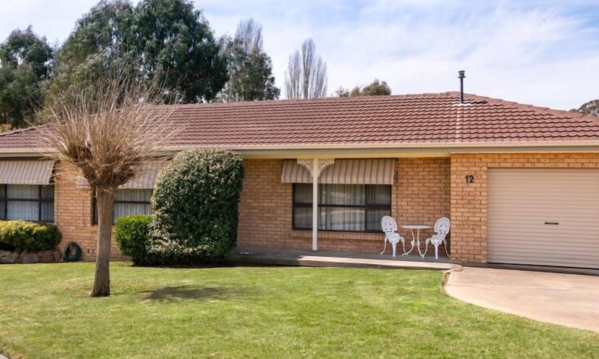 South Bathurst House | 🏁 Racetrack – Charming Family Home Near Mount Panorama