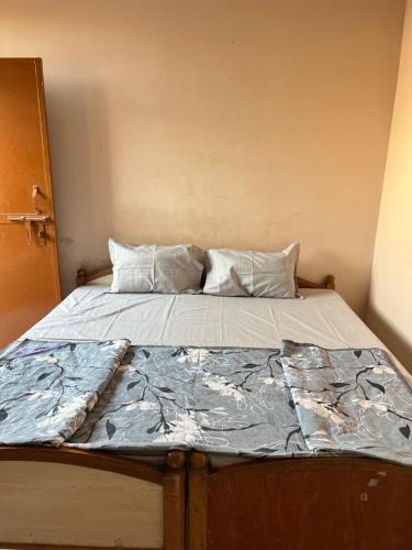 Patan Hotel | Radha Raman Hotel