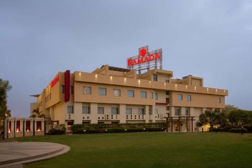 Village Hokra Hotel | Ramada by Wyndham Ajmer