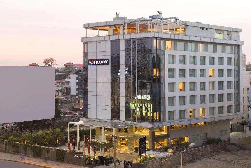 Domlur Hotel | Ramada Encore Domlur Bangalore