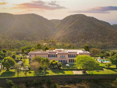 Gopalgarh Resort | Ramgarh Lodge, Jaipur – IHCL SeleQtions