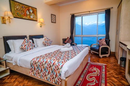 Pelling Hotel | Rare Himalayas De Regency Pelling