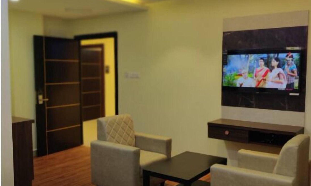Miyapur Hotel | Ravila Grand Hotel