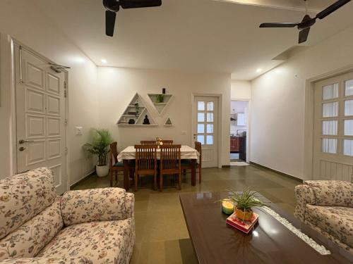 Panchkula Urban Estate House | Red Brick House