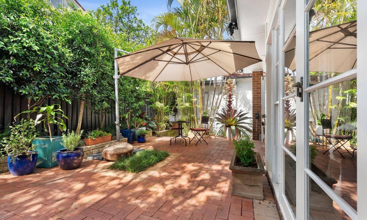 Cremorne House | Reed Cottage - Large private garden cottage a perfect base for your Sydney stay
