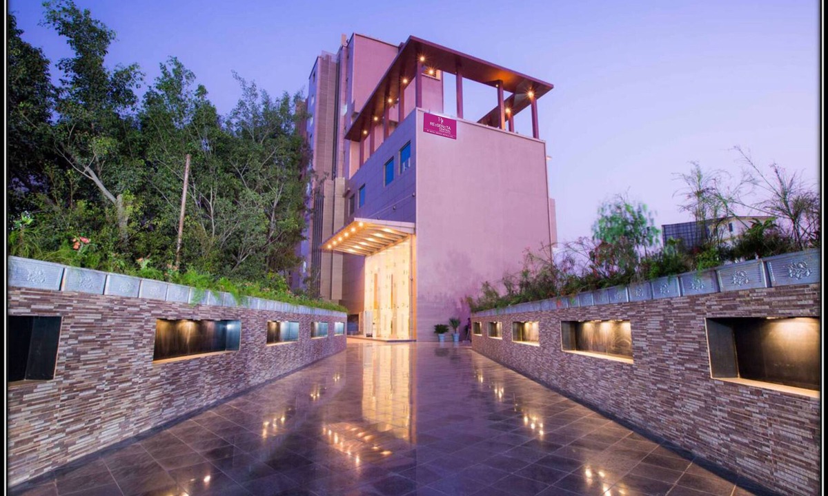 Pimpri - Chinchwad Hotel | Regenta Central Grand Exotica Pune