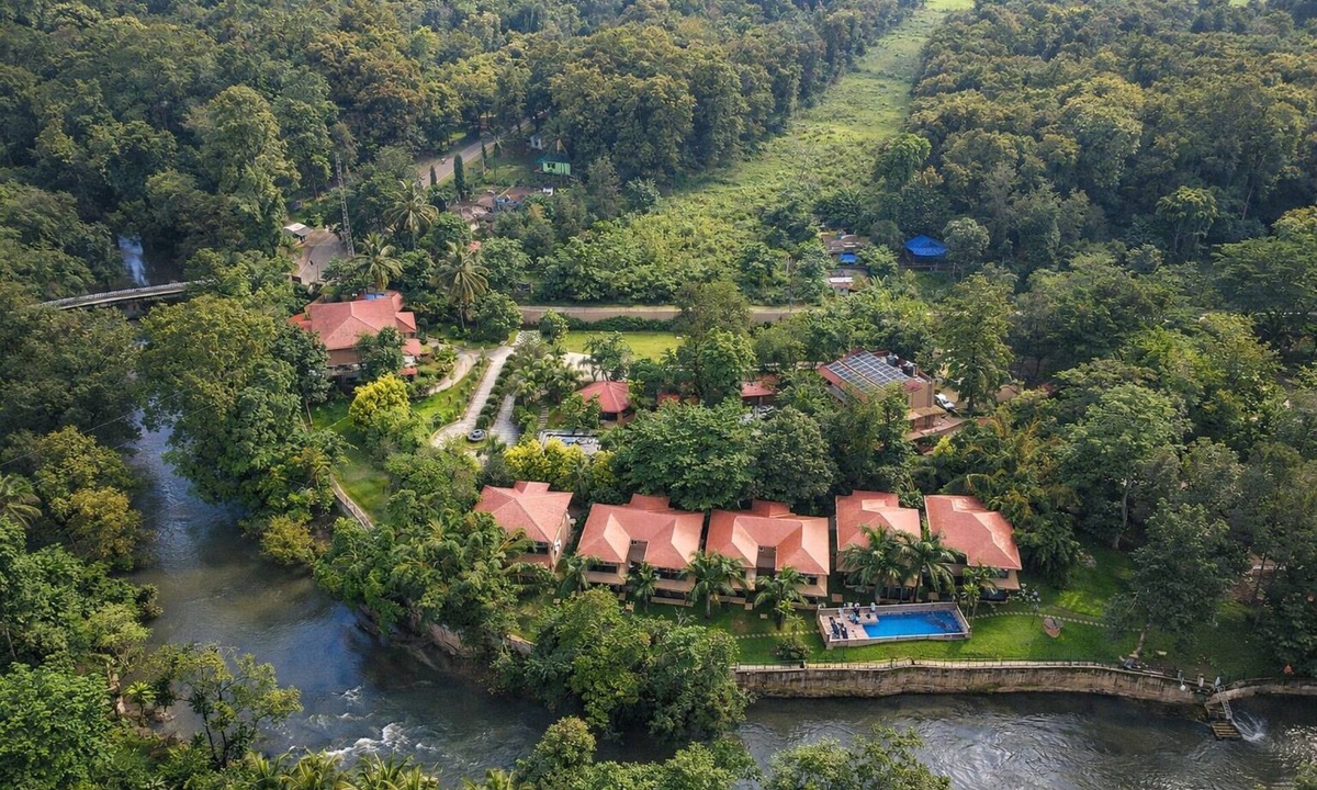 Bavali Hotel | Regenta Jungle Resort Kabini Springs