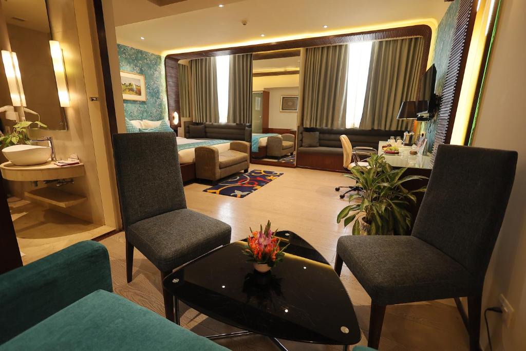 Kolkata Hotel | Regenta Orkos Kolkata by Royal Orchid Hotels Limited