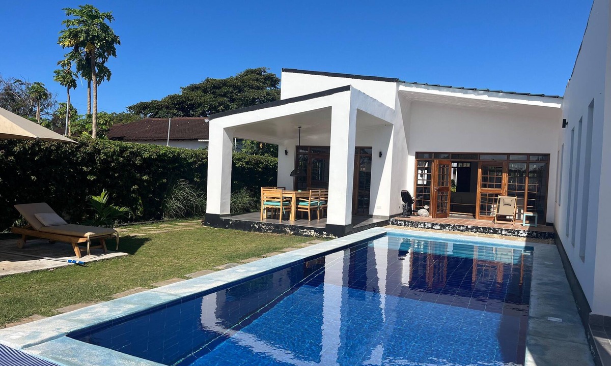 Ukunda Villa | Relaxing Private Villa + Pool +Cleaning