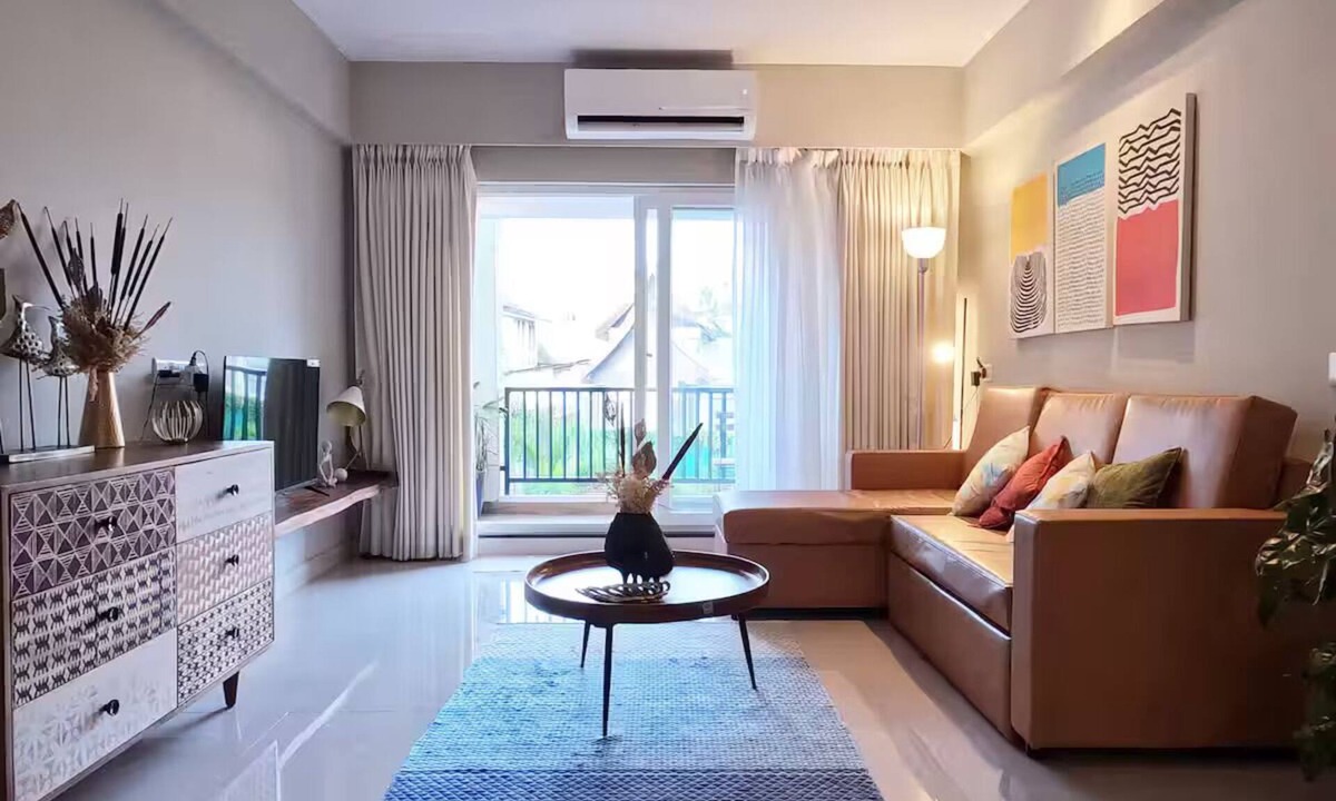 Nerul Apartment | Ripples:Pool facing/RiverView/7 mins to Coco Beach