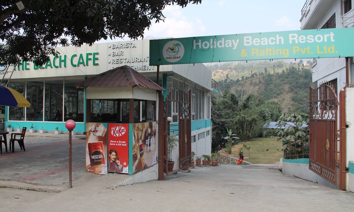 Dhussa Hotel | River Beach Resort