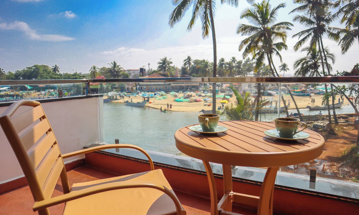 Baga Hotel | RIVER DECK BAGA