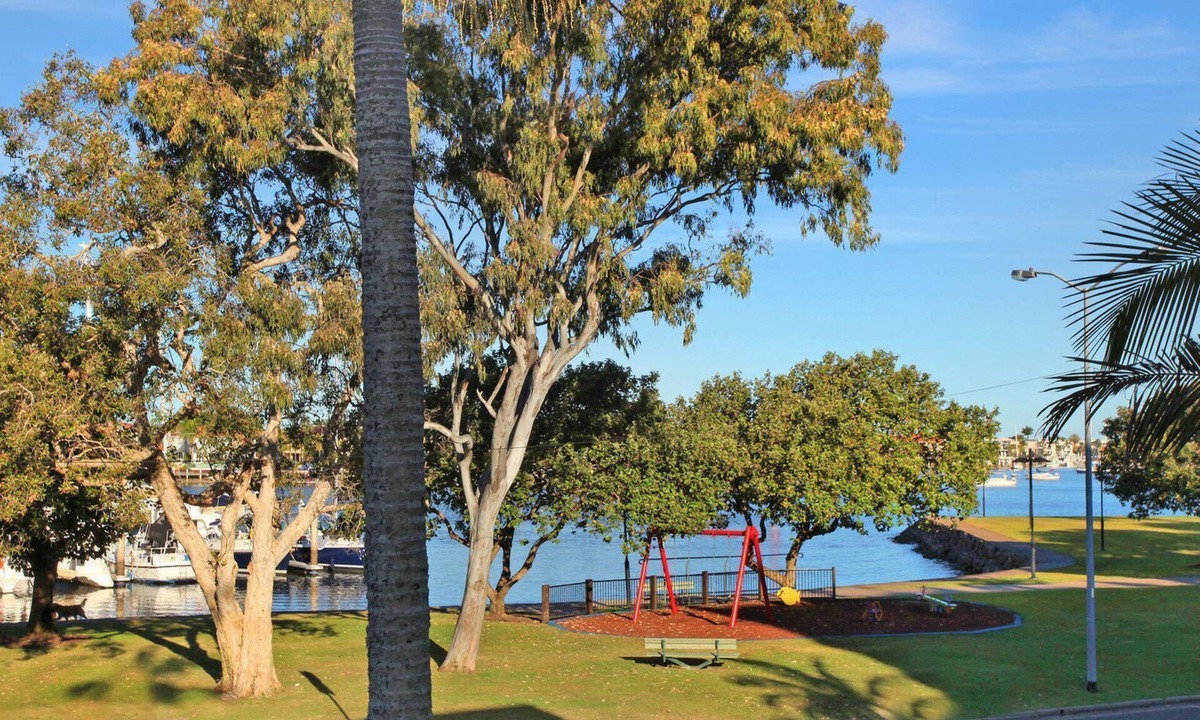 Mooloolaba Apartment | Riverview II 3 - Two Bedroom Unit Opposite Mooloolaba Marina