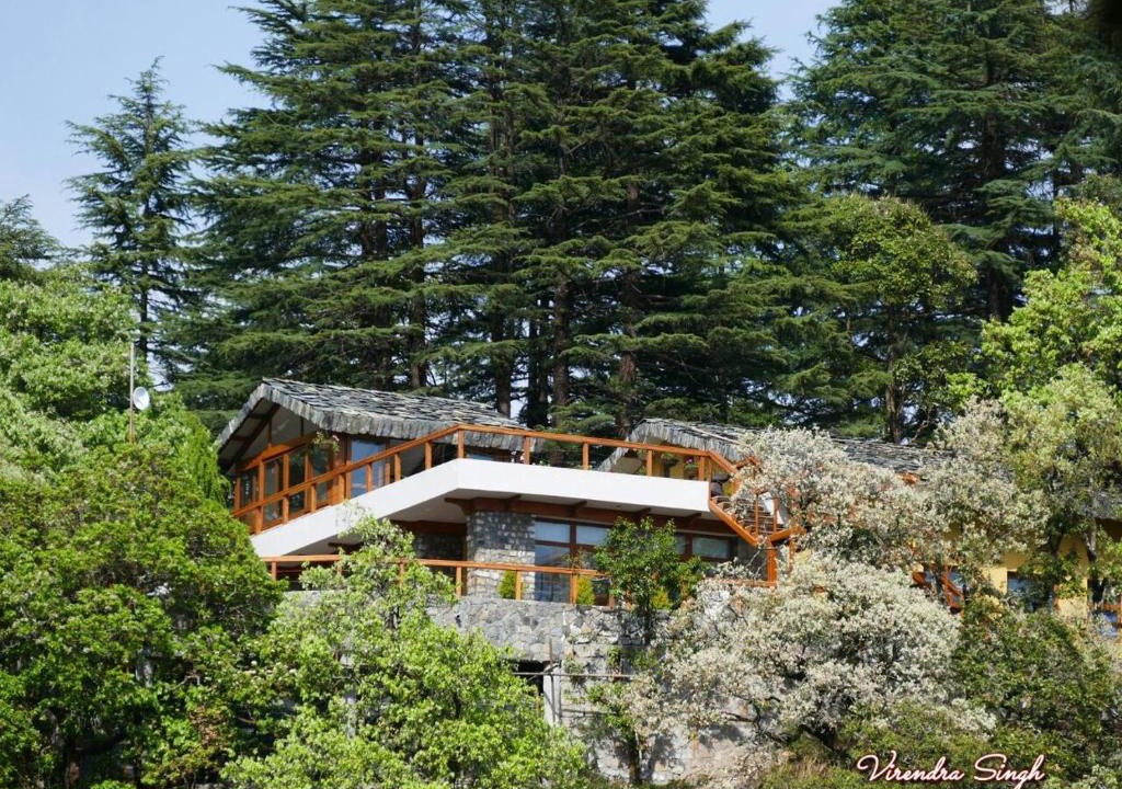 Landour Bed & Breakfast | Rock Villa by Baaya