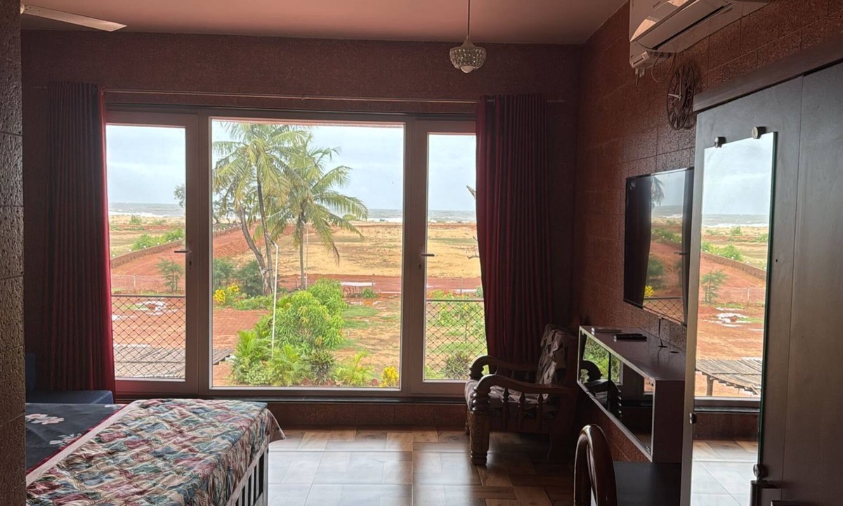 Honavar Hotel | Rocky's Beach Stay