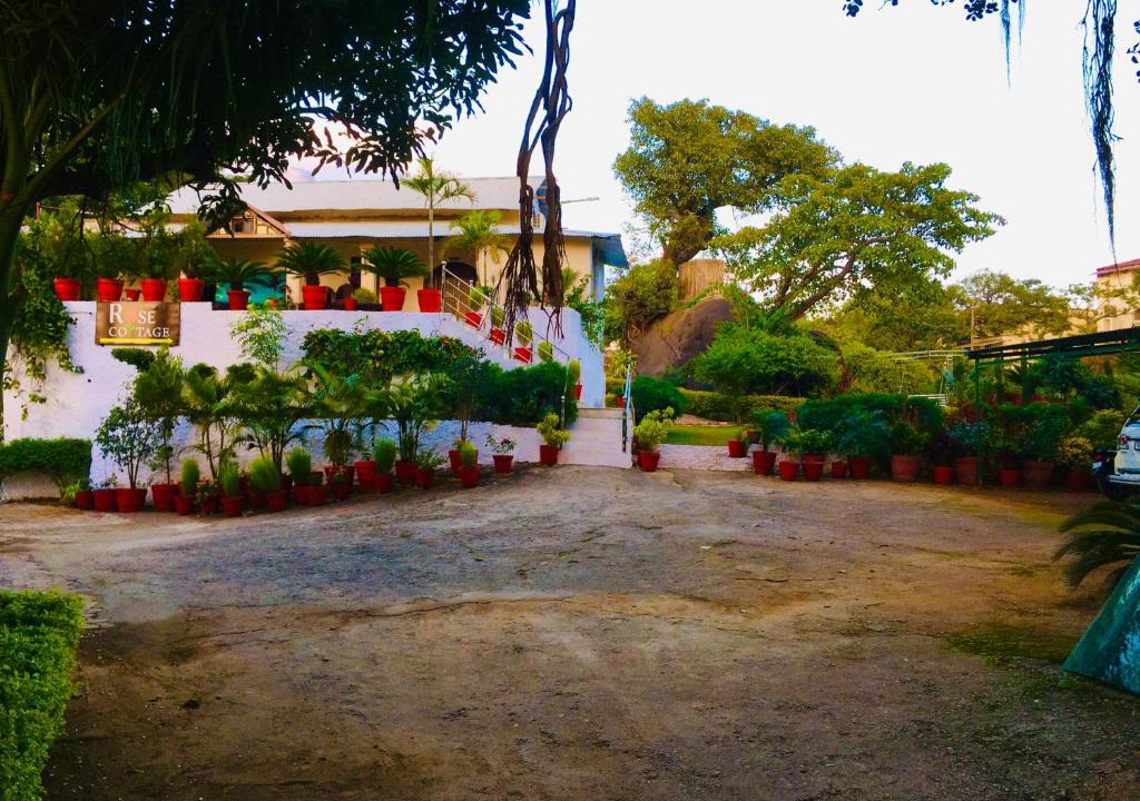 Mount Abu House | Rose Cottage - A Heritage Retreat