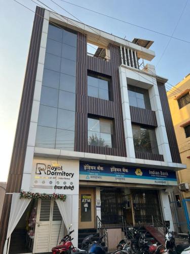 Jalgaon Hostel | Royal Dormitory