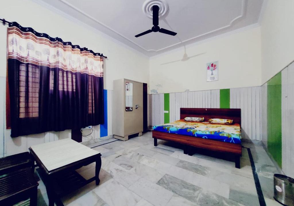 Amritsar Bed & Breakfast | Royal estate villa