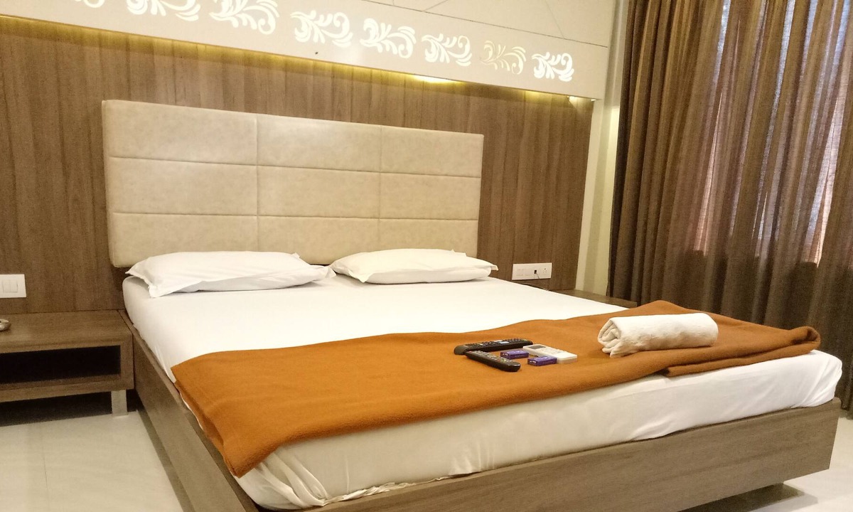 Bhiwandi Hostel | Royal Guest House - Hostel