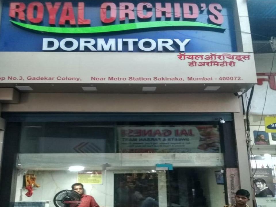 Sakinaka Bed & Breakfast | Royal Orchids Dormitory
