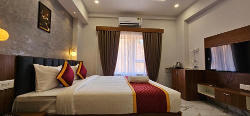 Thalassery Hotel | Royal Palace