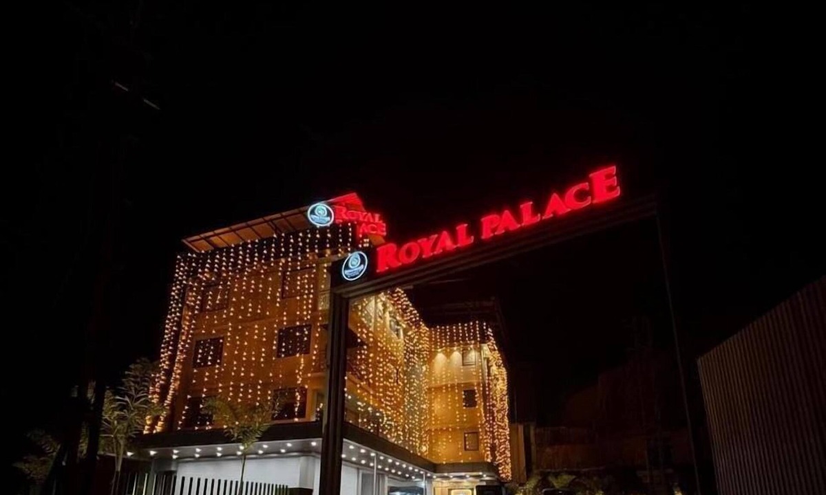 Thalassery Hotel | ROYAL PALACE STAY