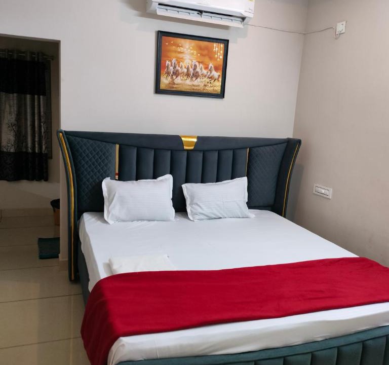Kakinada Hotel | Royal Residency