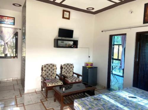 Khetri House | Royal Retreat The Shekhawats Farmhouse