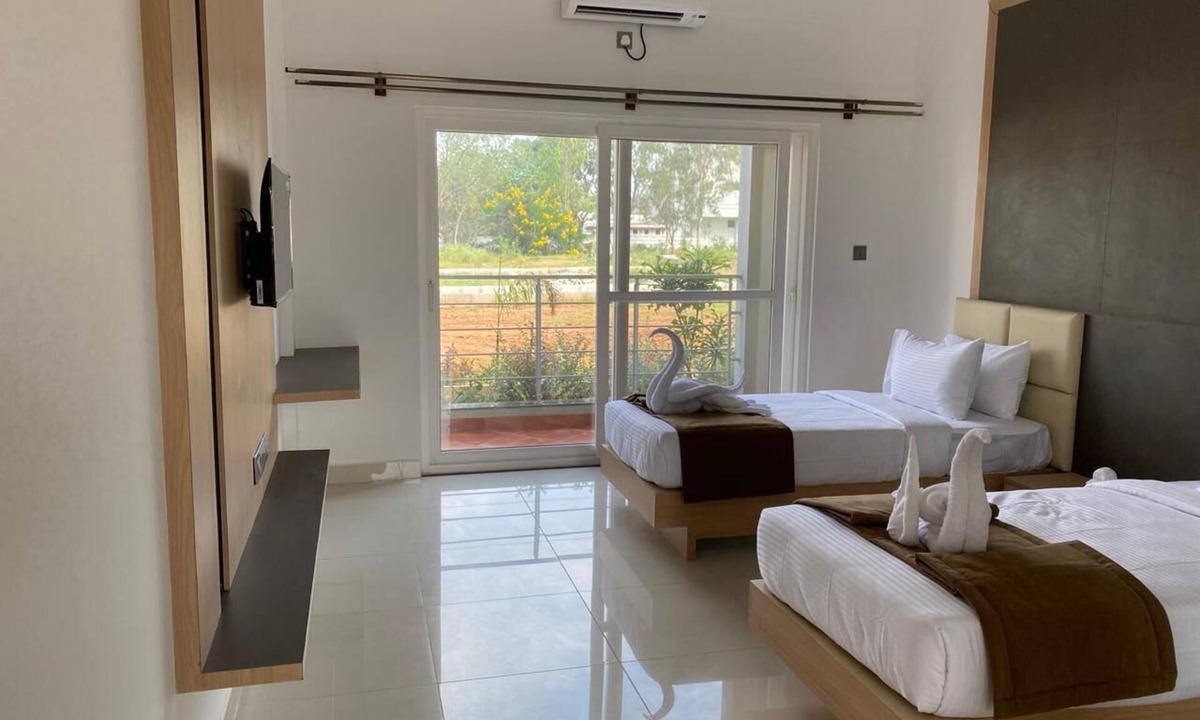 Narasapura Resort | Royal Roots Resorts