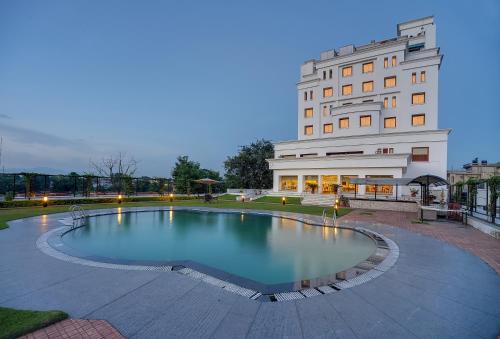 Siliguri Hotel | Royal Sarovar Portico Siliguri