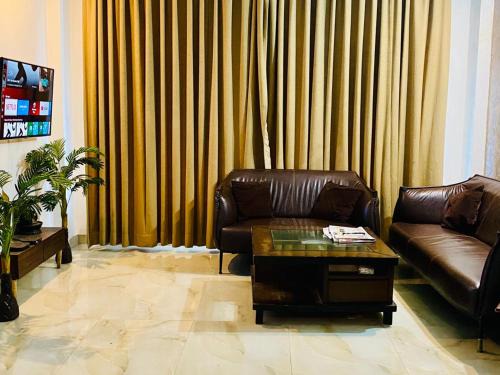 Vrindavan Villa | Rudra inn vrindavan 3bhk villa near all mandir