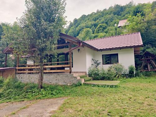 Malaia House | Rustic Home