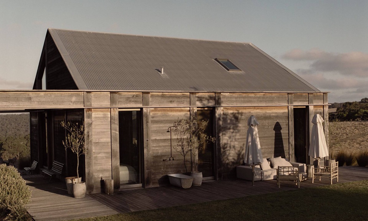 Wensleydale House | Rustic Luxury off The Great Ocean Road in Victoria Australia