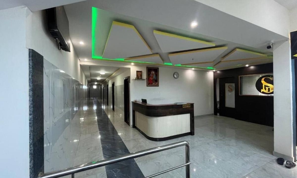 Narasapura Hotel | S L N COMFORT