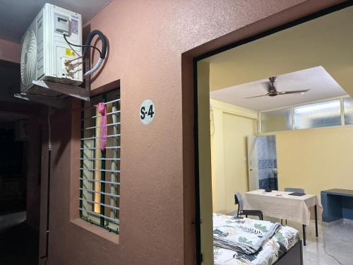 Banashankari House | S4,Corner building