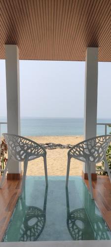 Mayyanad Hotel | Sabuz Lake and Beach Resort