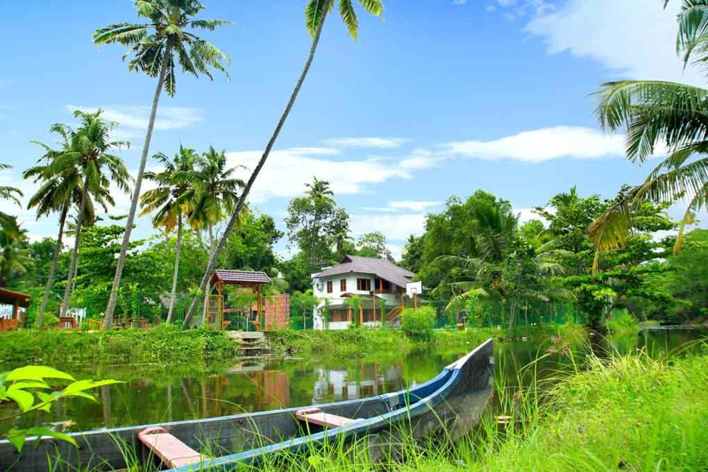 Cherthala Villa | SaffronStays Casa Marari, Cherthala