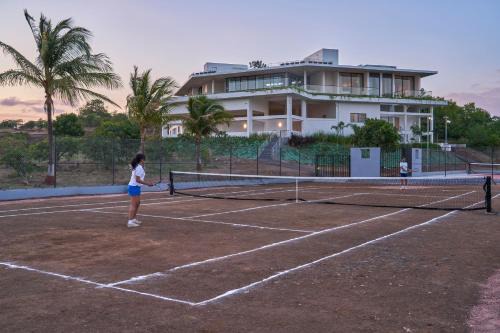 Nashik Villa | SaffronStays Grevayu