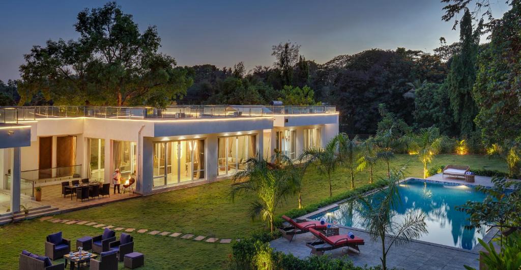 Khalapur Villa | SaffronStays The Private League