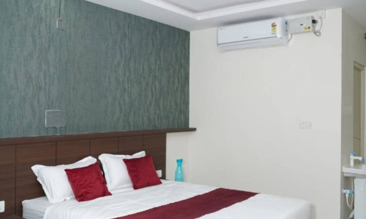 Doddaballapur Hotel | Sai Grands Stay In