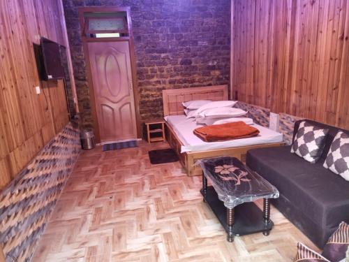 Darjeeling Hotel | Sai Palace